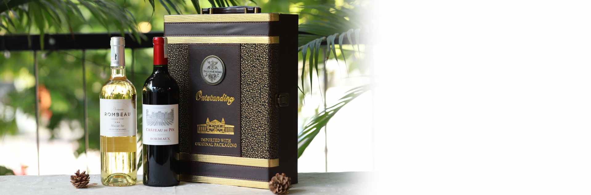 Set Rượu vang Pháp kèm hộp da đôi 4 sọc vàng
